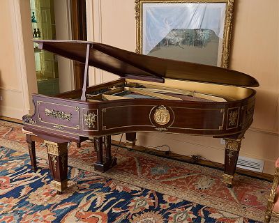 Steinway & Sons Model A Baby Grand Piano 1905. Steinway & Sons, New York. Model A mahogany baby 