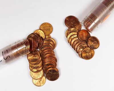 (2) BU LINCOLN CENT ROLLS. 1970 AND 1971. ESTIMATE: $50-$75