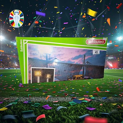 61222 Two floodlights. As New