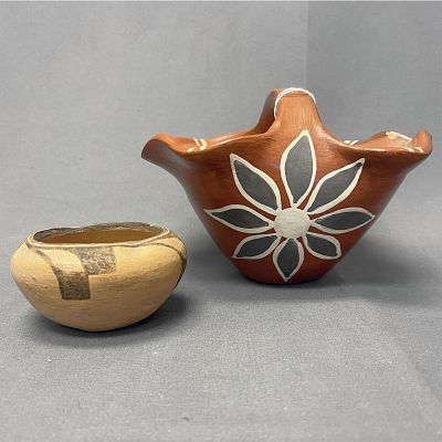 2 Antique Santo Domingo Pueblo Pots including one Fluted Pottery Basket, ca. 1940s Size: 7" long x. 