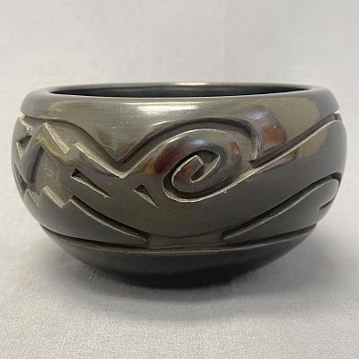 Phyllis Tafoya, Santa Clara Black bowl 6 1/2" diameter, 3 1/2" high. Phyllis Tafoya, Santa Clara 