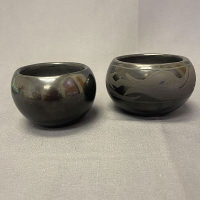 2 black stone polished and traditionally fired pots - San Ildefonso & Santa Clara 1. 2 3/4" high x 4