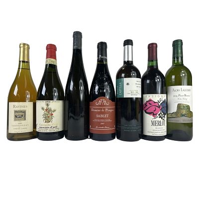 7 bottles - 1 bottle Chardonnay 2006 RAVINES (NY), 1 bottle Moscato d'Asti 2002 VIETTI (ITALY) 