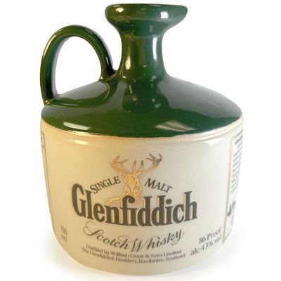 Glenfiddich Single Malt Scotch Whisky GLENFIDDICH DISTILLERY (SCOTLAND) Distilled by William 