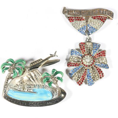 Retro Patriotic brooches with unsigned Book Piece "Remember Pearl Harbor" enamel rhodium plated 