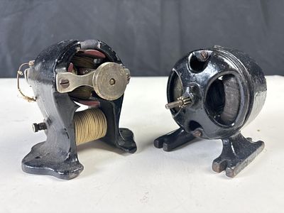 Lot of 2 Knapp? miniature electric motors, untested, Tallest 4H. Lot of 2 Knapp? miniature 