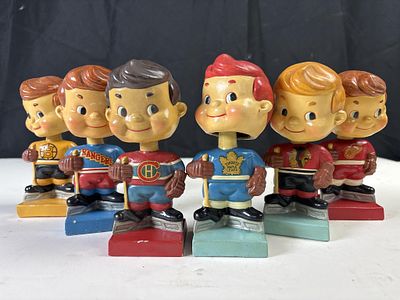 Lot of 6 vintage sports bobbles heads, NHL Hockey Original 6 teams, Montreal Canadiens, Chicago 