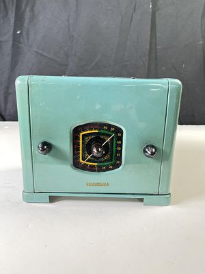 Vintage Marshall/Clinton? "Baby Blue" tube radio, likely from the mid-20th century. Taped cord 
