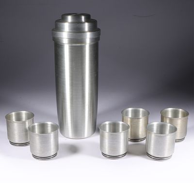 Art Deco Spun Aluminum Cocktail Shaker w/ six West Bend Cocktail Cups 11"H x 4"Diam. (shaker). Ar 