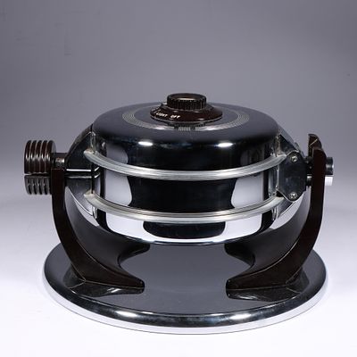 Manning Bowman Twin-o-matic 1937 Waffle Iron 7"H x 11"Diam. Manning Bowman Twin-o-matic 