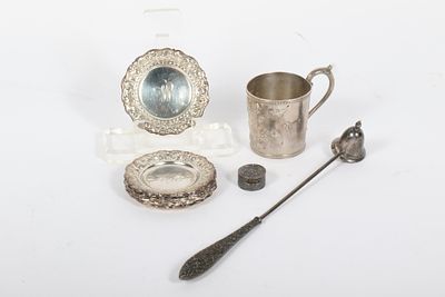 Antique sterling silver 11pc group of decorative objects: 8 floral repouss&eacute; decorated coasters 