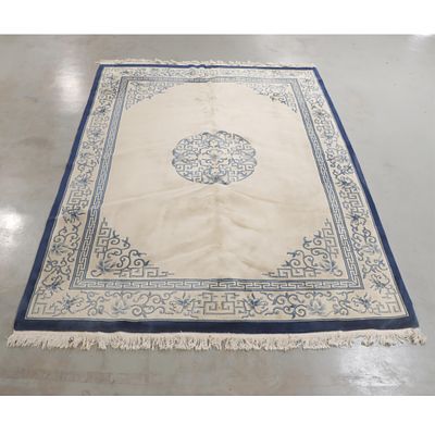 Chinese Peking estate rug carpet with central medallion 9' x 12'
