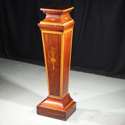 Antique English Neoclassical mahogany wall pedestal stand with urn form marquetry inlay. 45H x 