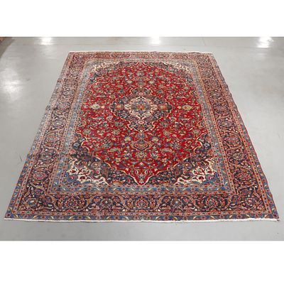 Persian red ground Kashan room size estate carpet / rug, 10x13. 9' 6"H x 12' 10"W