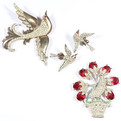 Retro sterling vermeil rhinestone bird brooch and matching earrings with retro deco bird in a 
