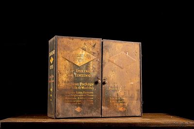 Early 20th Century Metal Diamond Dyes Cabinet. Item SKU: 104480 This metal cabinet advertises 