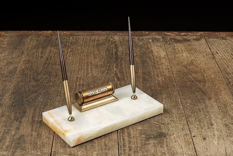 Lot 251: Vintage Perpetual Calendar and Pen Rest
