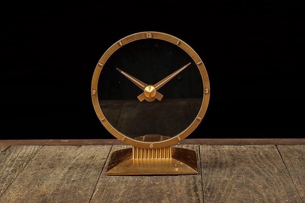 Lot 264: Art Deco Golden Hour Electric Clock by Jefferson