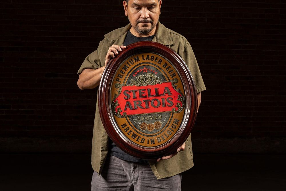 Lot 297: Stella Artois Mirrored Beer Sign
