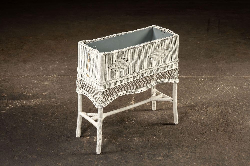 Lot 326: White Wicker Plant Stand