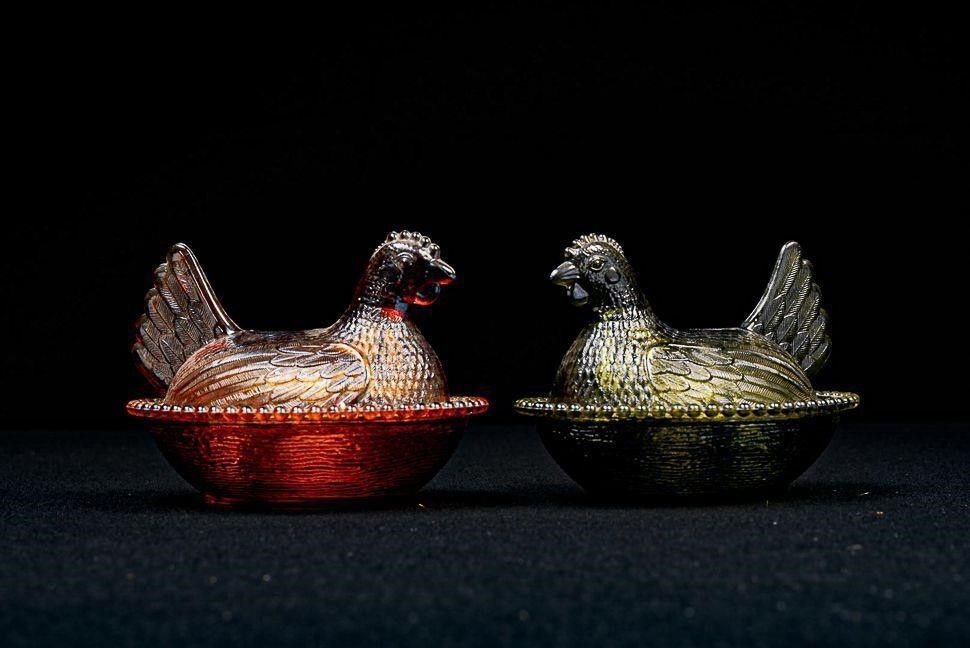 Lot 335: Pair of Vintage Hen-on-Nest Covered Glass Dishes
