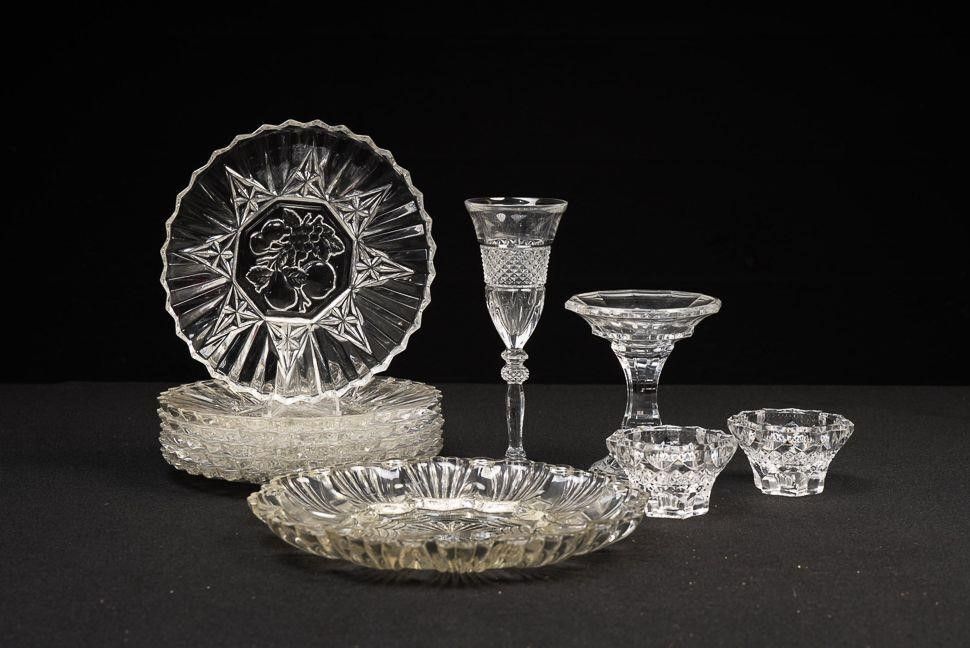 Lot 347: Lot of Vintage Crystal Tableware