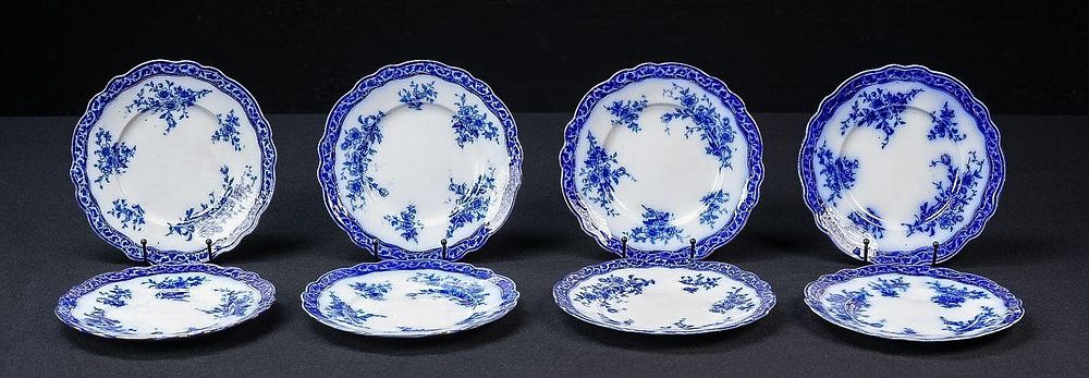 Lot 416: Set of Eight Alcock Flow Blue Dinner Plates