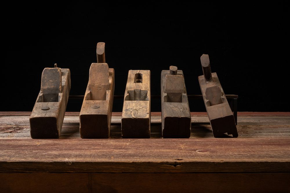 Lot 171: Antique Wooden Hand Plane Set