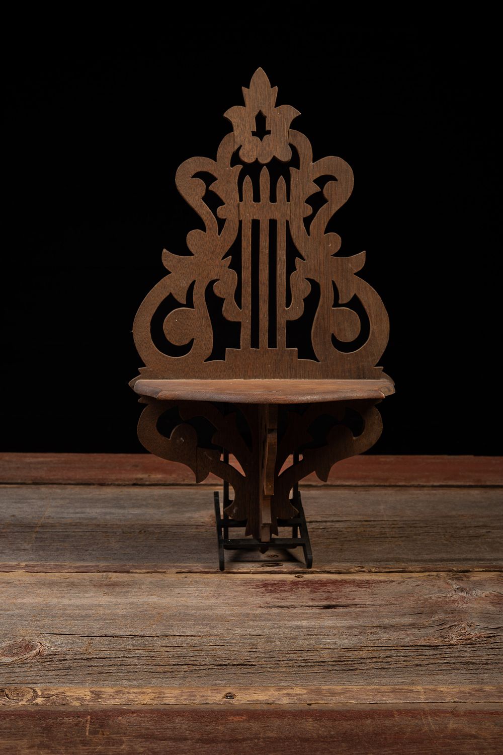 Lot 204: Victorian Scroll-Cut Wall Shelf with Lyre Motif