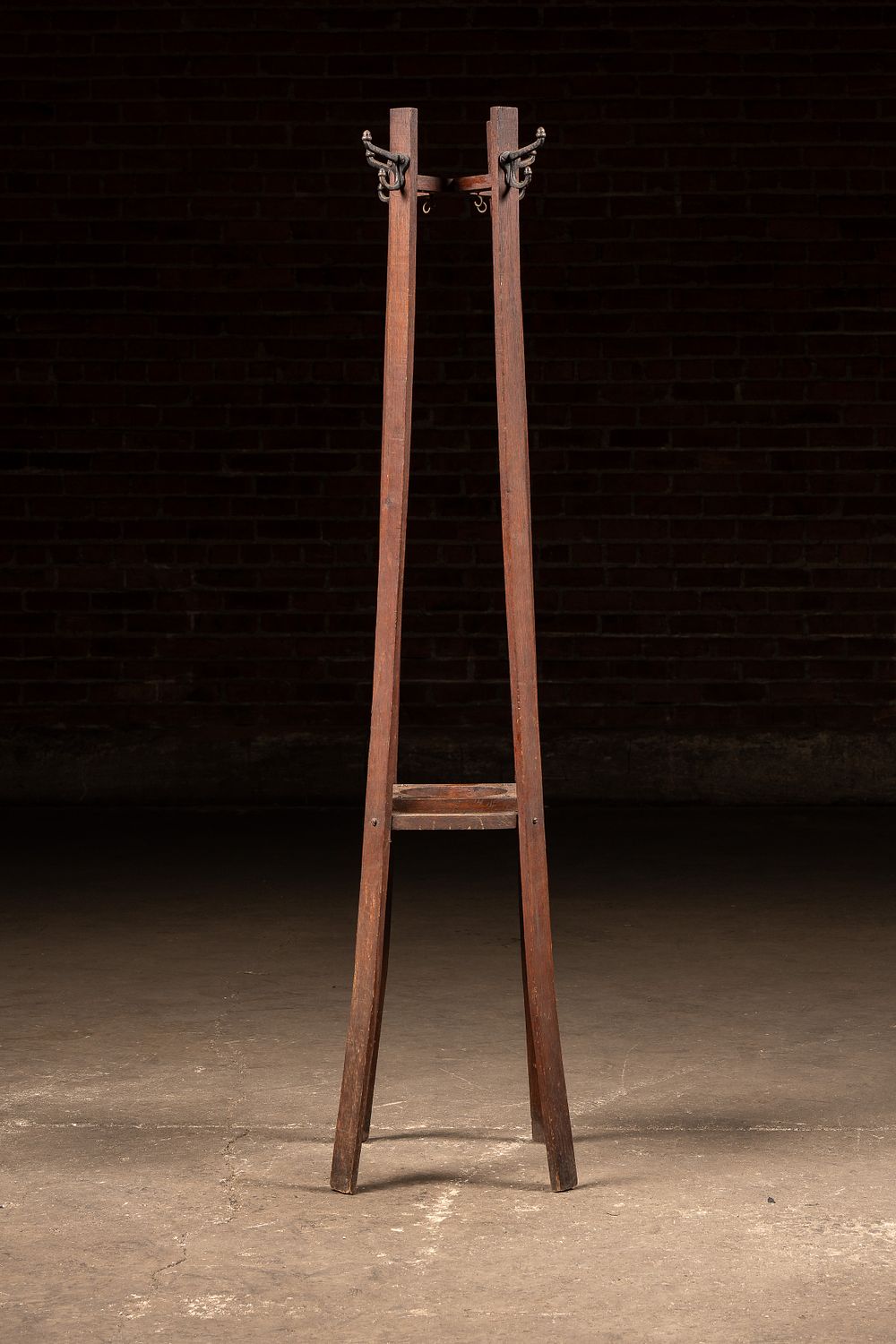 Lot 236: Craftsman Era Coat Rack