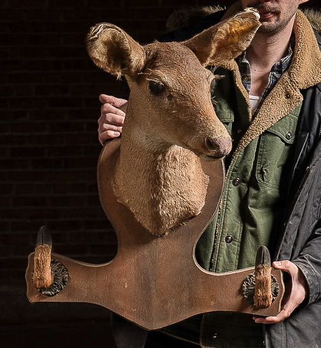 Lot 249: Deer Mount Wall Rack