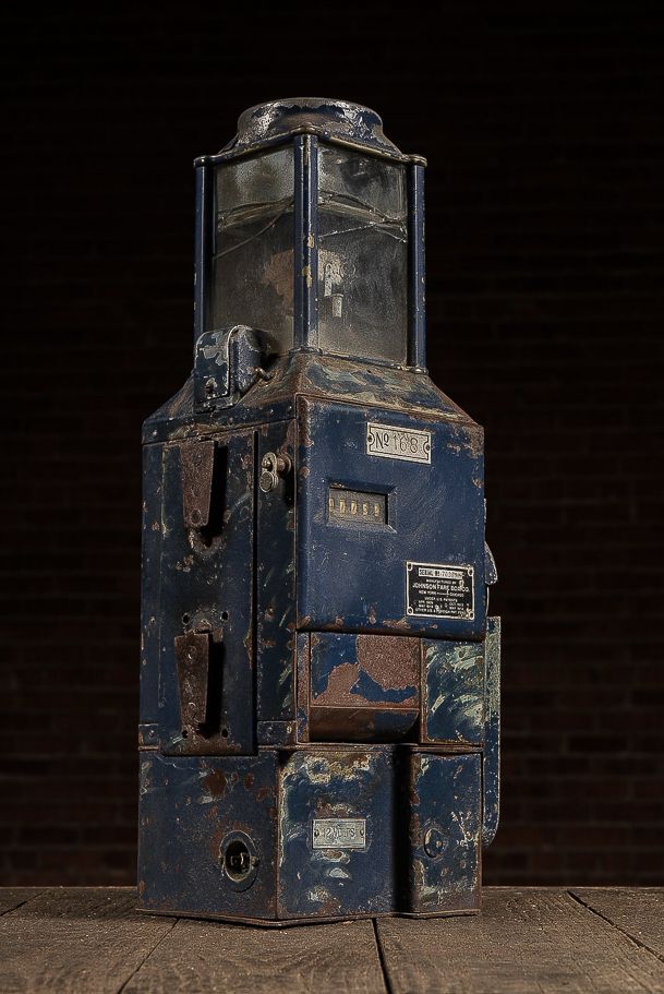 Lot 259: Fare Register by Johnson Fare Box Co.