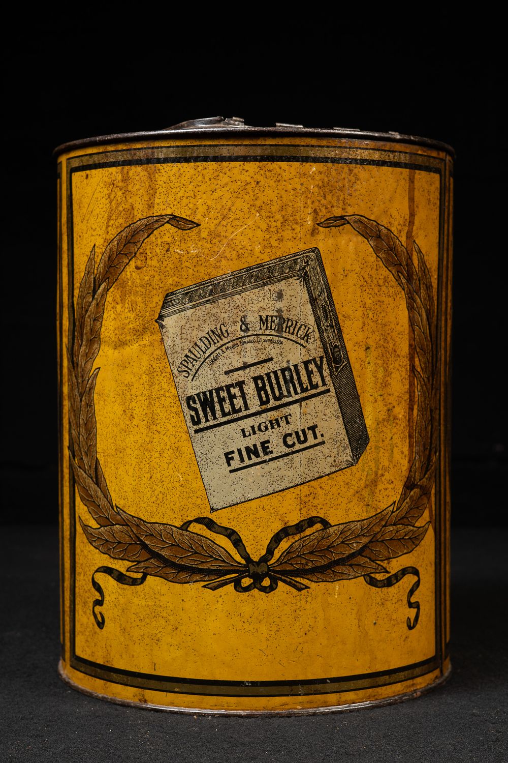 Lot 264: S & M “Sweet Burley” Light Fine Cut Tobacco Tin
