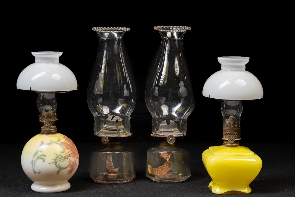 Lot 342: Lot of 4 Antique Miniature Oil Lamps