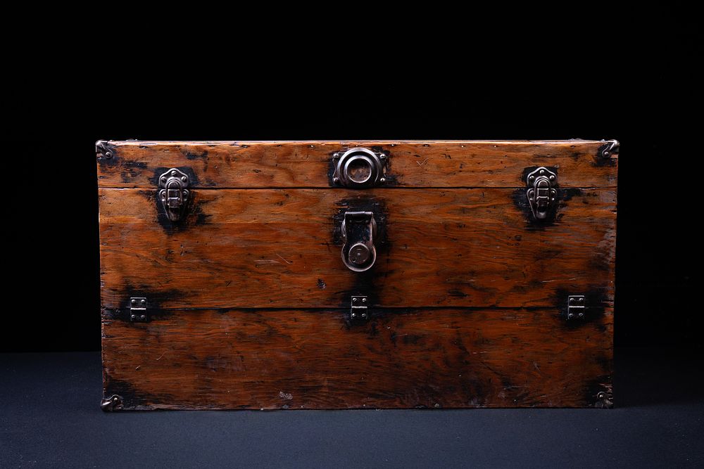Lot 356: Antique Carpenter’s Tool Chest
