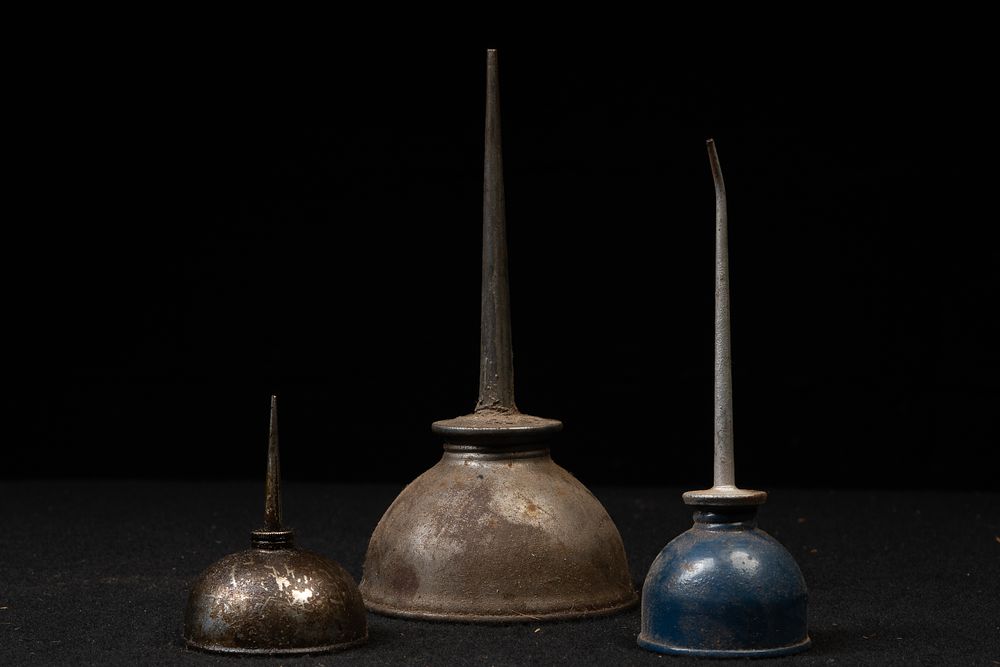 Lot 361: Vintage Oil Can Spouts