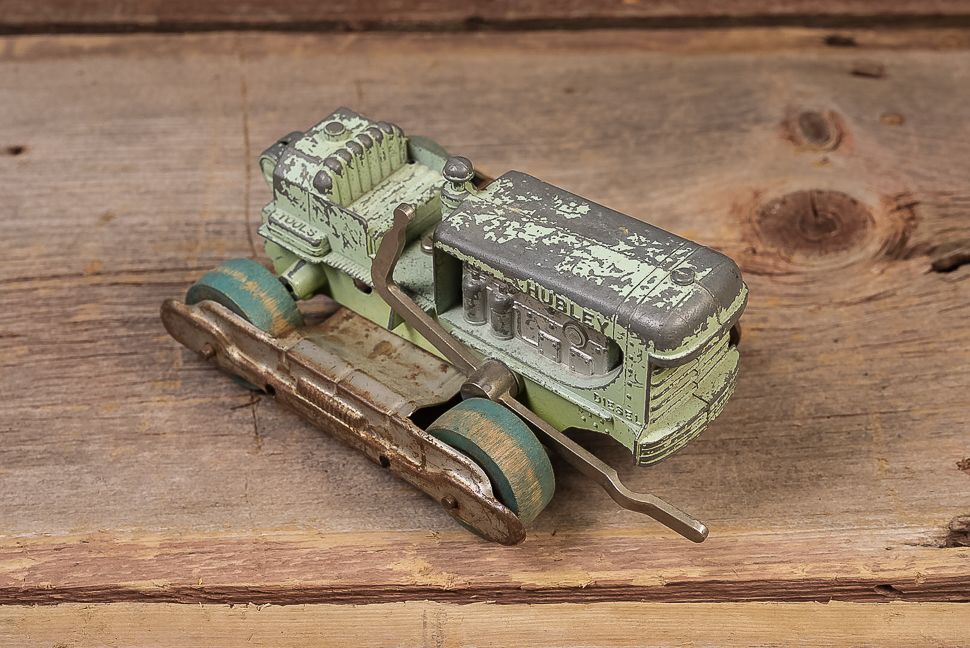 Lot 384: Hubley Cast Iron Diesel Road Roller Toy