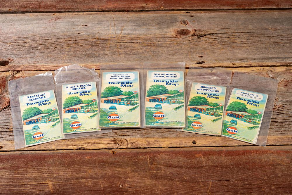 Lot 452: Lot of 6 Vtg Gulf/McNally “Tourgide” US Road Maps