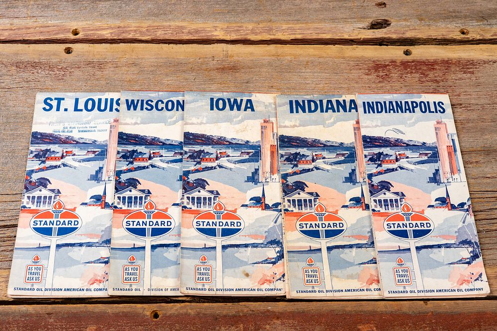 Lot 454: Lot of 5 Vtg. McNally/Standard Oil US Road Maps