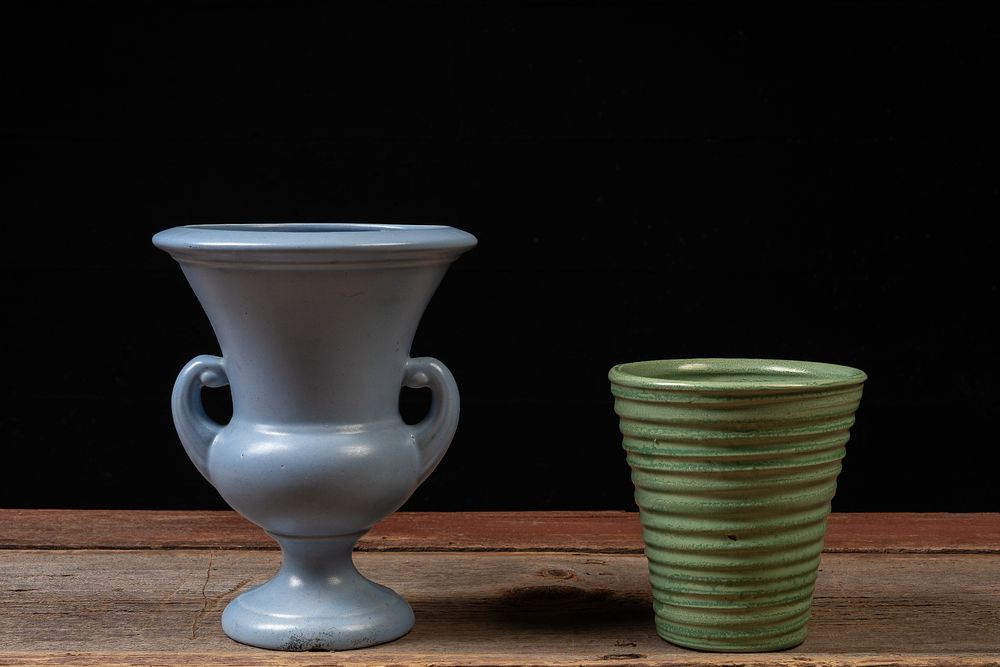 Lot 475: Pair of Vintage Ceramic Vases