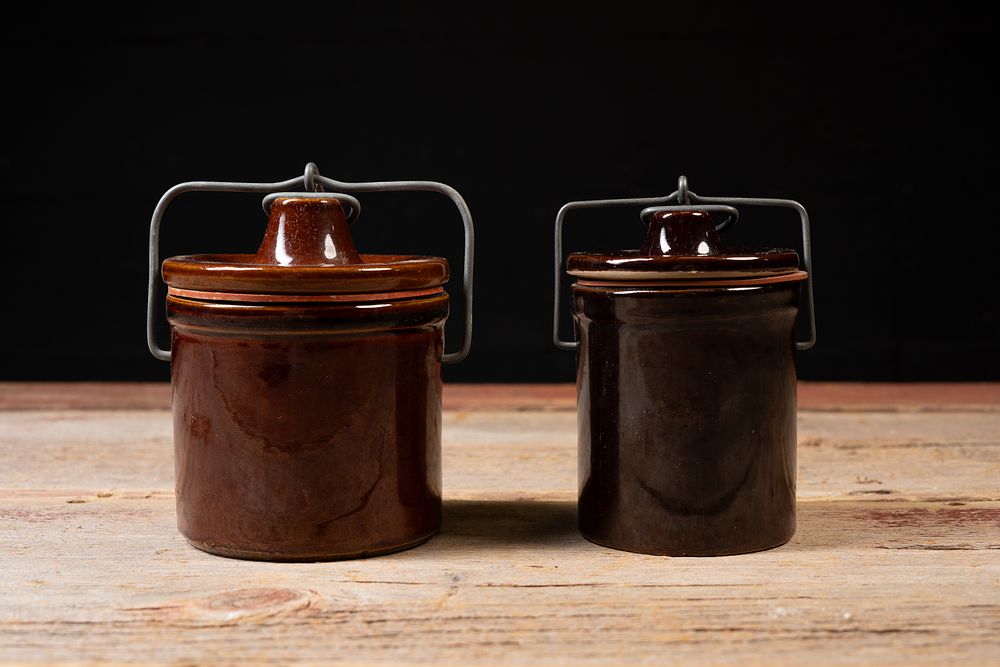 Lot 494: Vintage Stoneware Bail-Lid Storage Jars