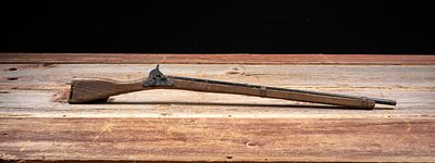 Decorative Flintlock Style Wall Rifle. C-20809 Decorative flintlock style wall rifle with wood 