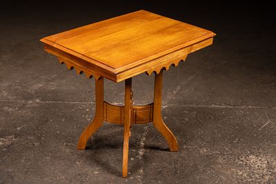 Eastlake-Style Side Table w Scalloped Molding. C-20271 Victorian Eastlake-style side table with 