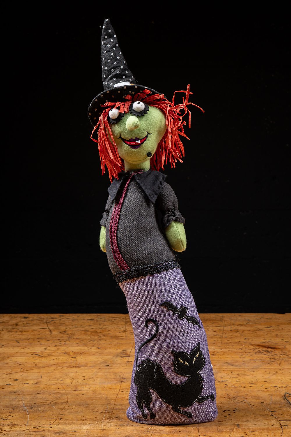 Lot 80: Standing Halloween Witch Weighted Table Top Figure