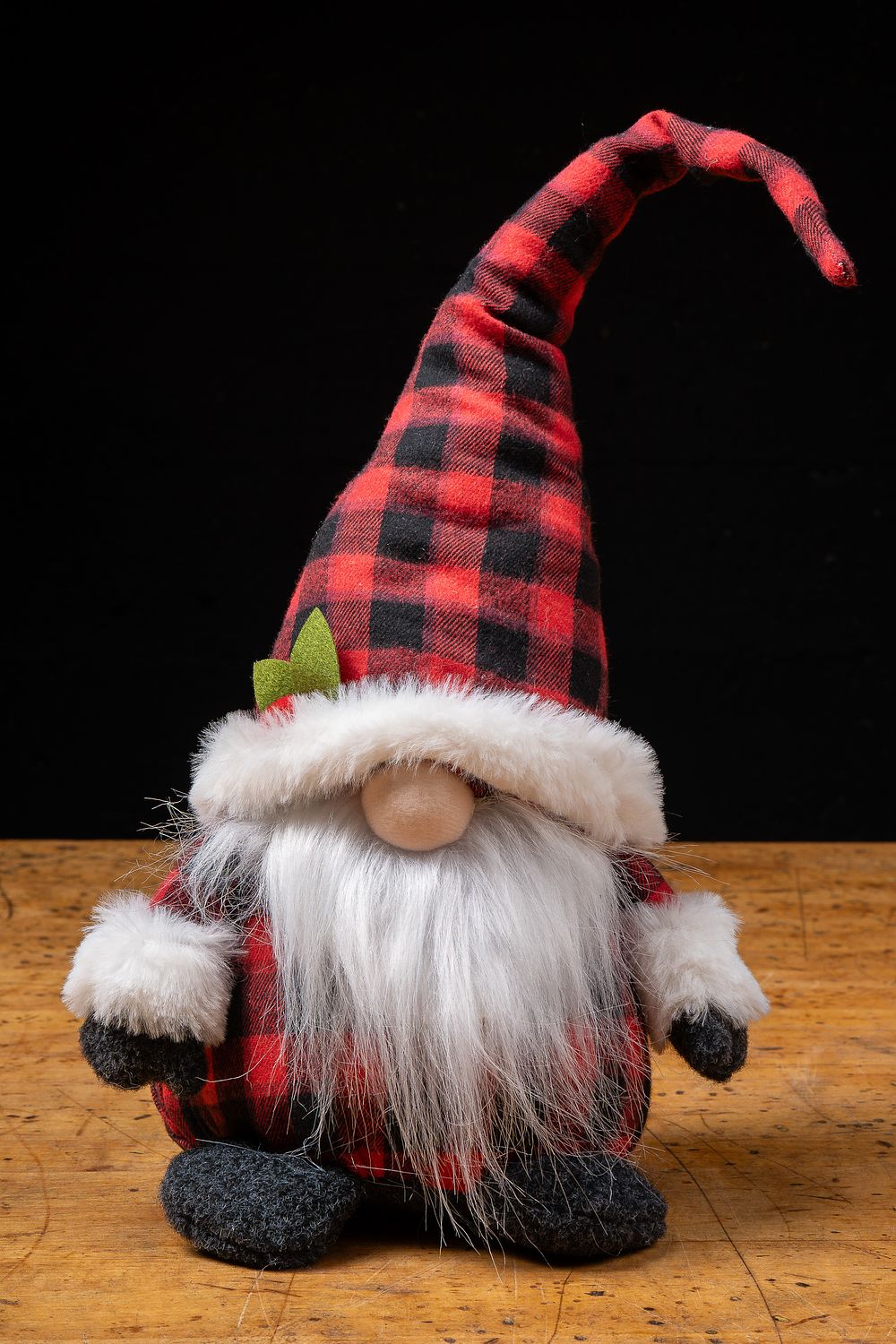 Lot 84: Buffalo Plaid Christmas Gnome Figure
