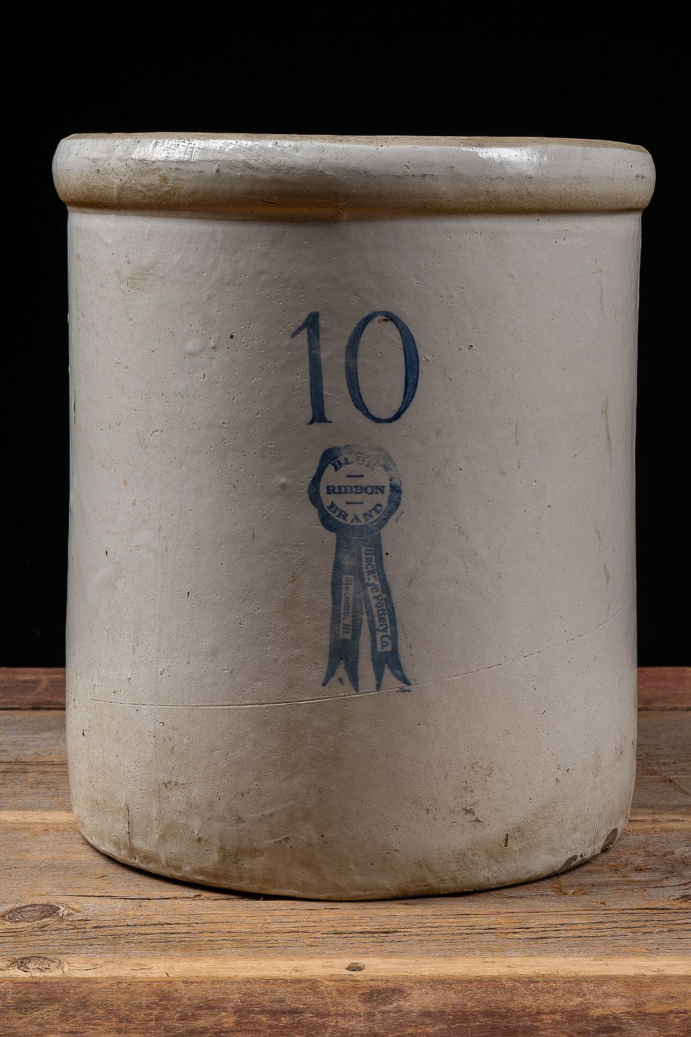 Lot 102: Early 10 Gal Blue Ribbon Stoneware Crock by Buckeye