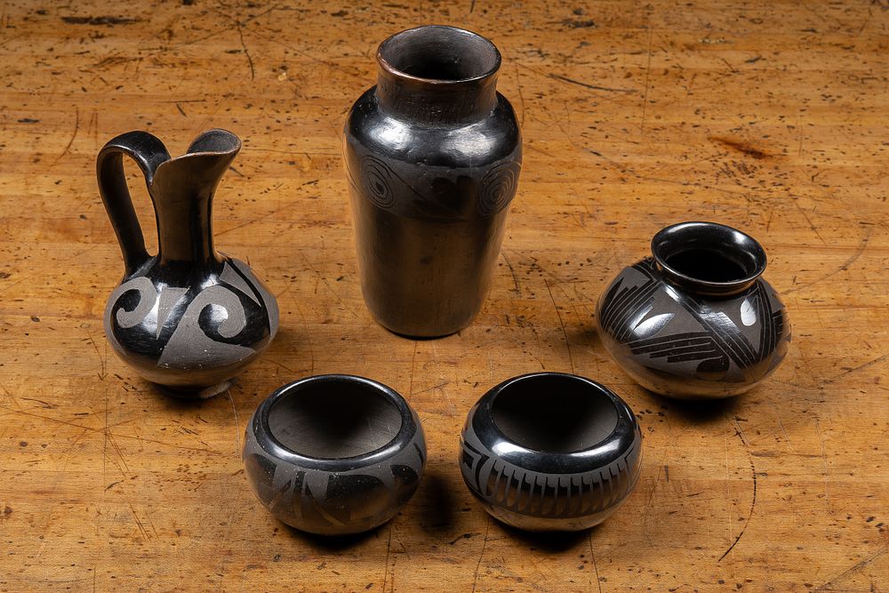 Lot 128: Native American Pueblo Blackware Pottery lot