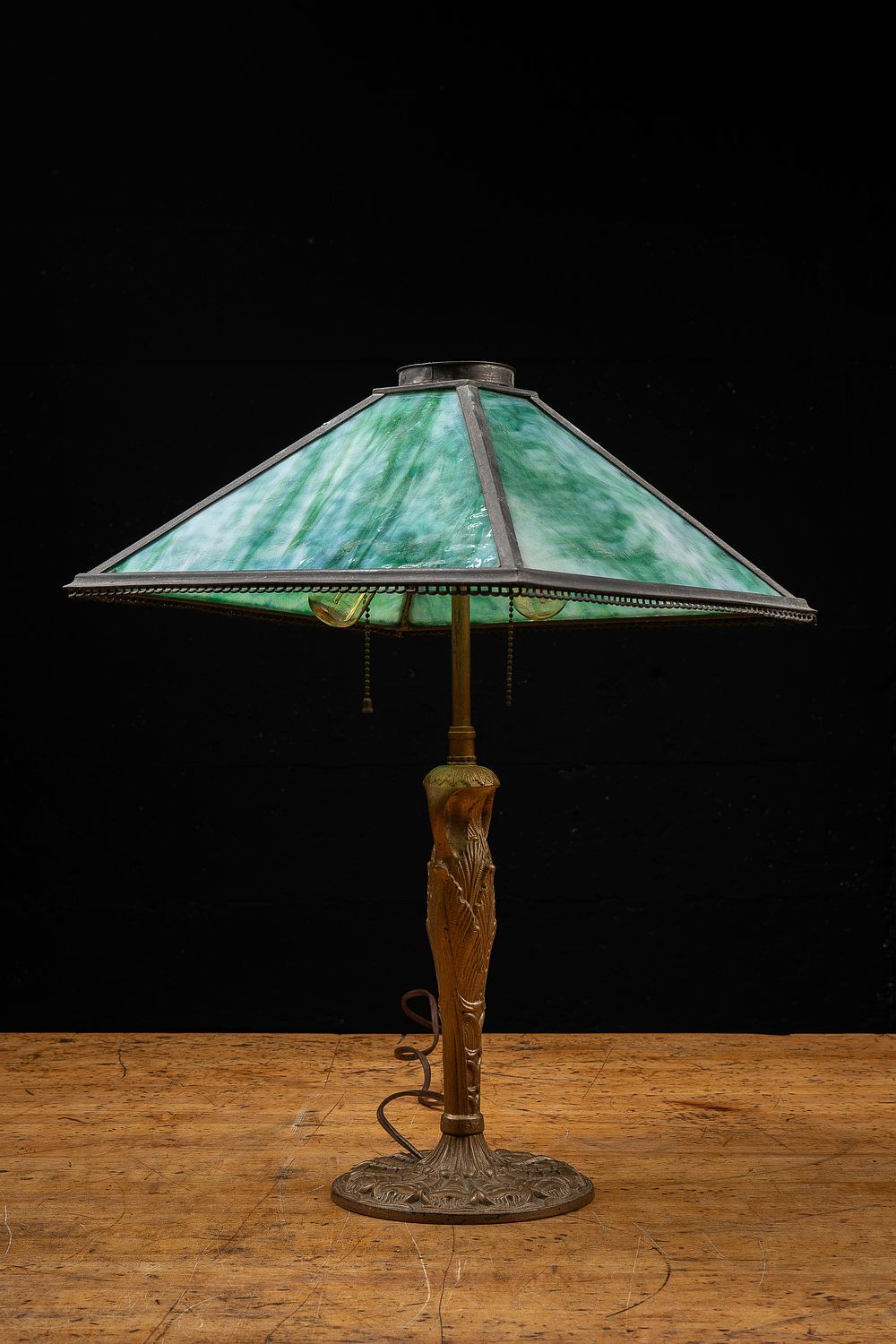 Lot 188: Art Nouveau Green Slag Glass Table Lamp