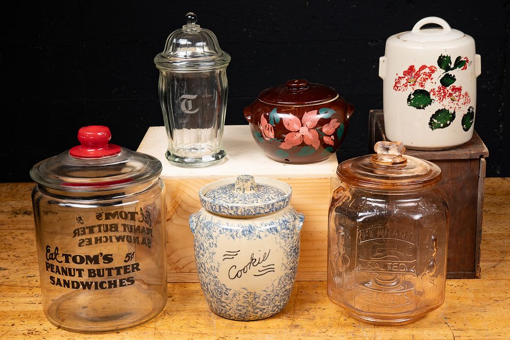 Lot 214: Lot of Glass and Stoneware Storage Jars w. Lids