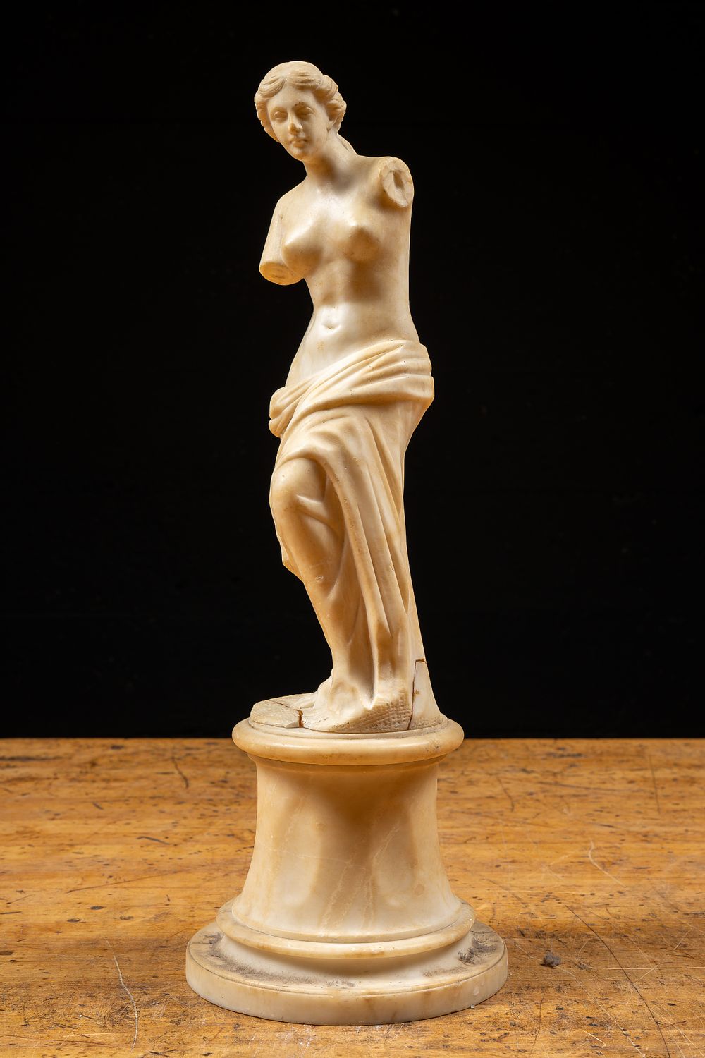 Lot 51: Venus de Milo Alabaster Sculpture, 20th Century